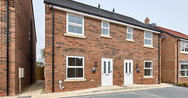 Image of new build properties at Woffinden Rise, Beverley.