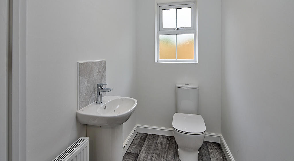 Image showing the downstairs WC at 21 Woffinden Rise, Beverley.