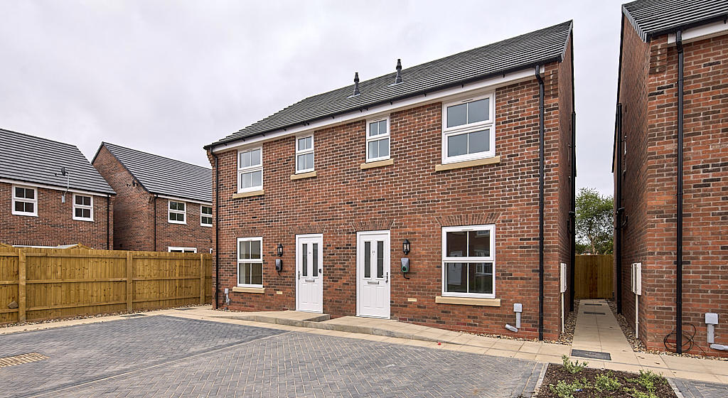 Image showing the front of the property at 21 Woffinden Rise, Beverley.