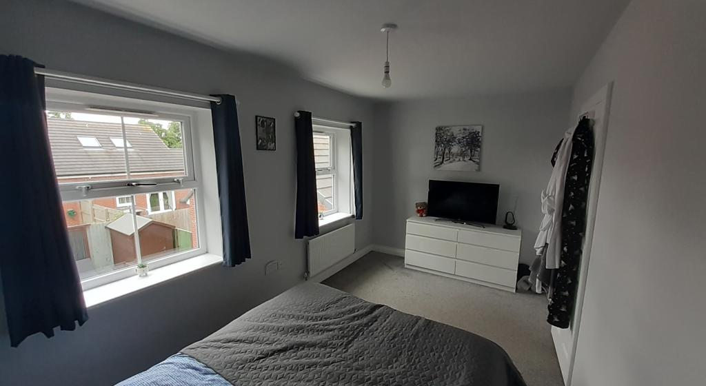 Image showing bedroom two at 8 Field Gate Close, Wakefield.