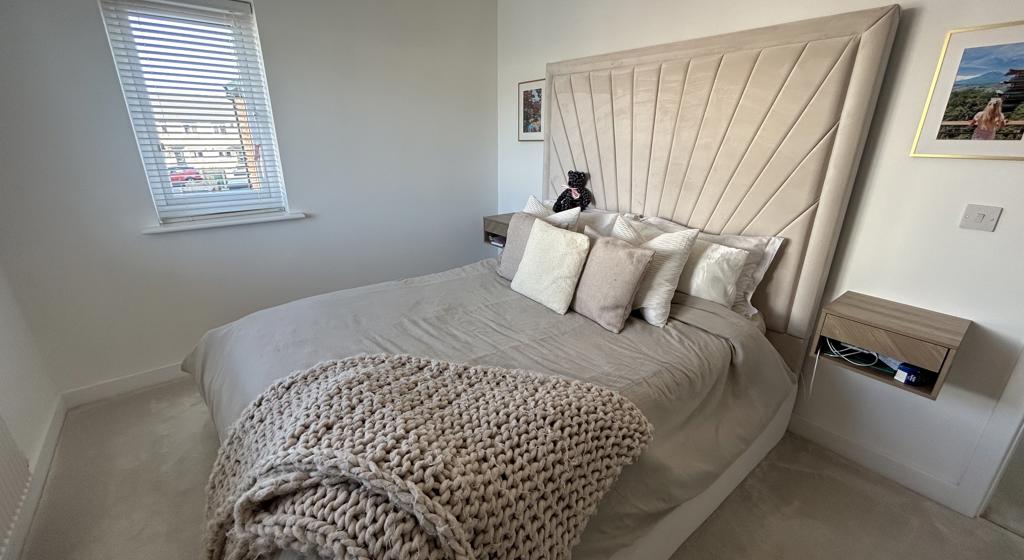 Image of the bedroom at Park Hill Way, Wakefield.